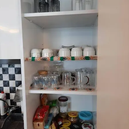 Apartament Havuzlu Sitede Ozel Bahceli Tatil Evi Side