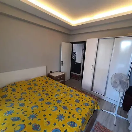 Havuzlu Sitede Ozel Bahceli Tatil Evi Side